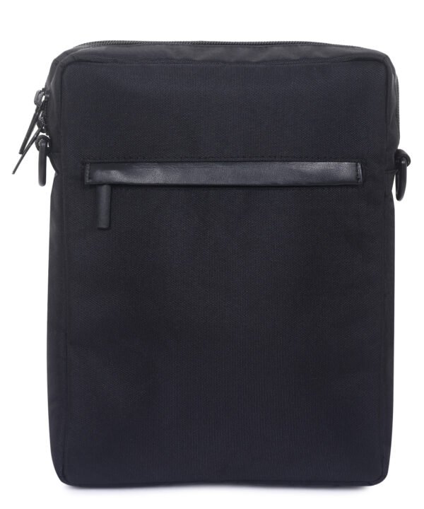 Walrus Easygo Series Black Matte Sling Bag